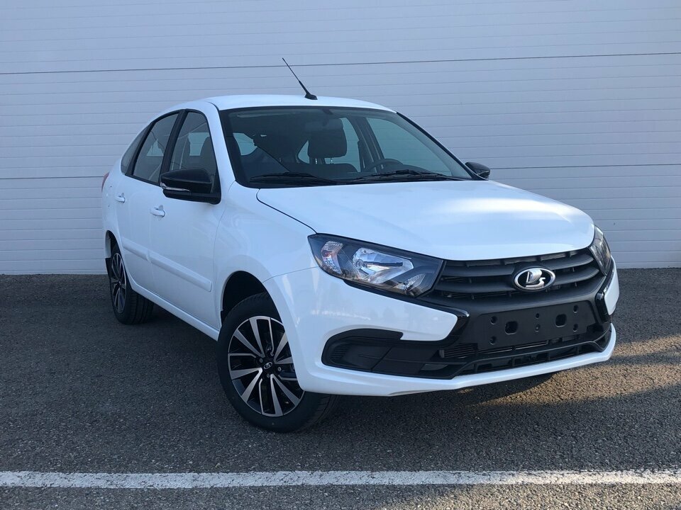 Открыть фотографии: Lada (ВАЗ) Granta I Рестайлинг