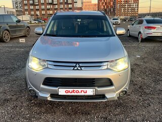 2012 Mitsubishi Outlander III, серебристый, 1145000 рублей, вид 3