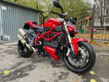 2010 Ducati Streetfighter, красный, 900000 рублей, вид 1