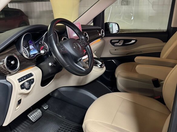 2017 Mercedes-Benz V-Класс Extra Long 250 d экстра длинный III (W447), чёрный, 6500000 рублей - вид 6