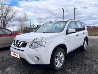 2013 Nissan X-Trail II Рестайлинг, белый, 1250000 рублей, вид 1