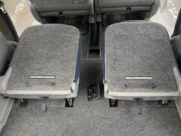 2003 Toyota Sienta I, серый - вид 9