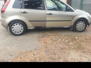 2003 Ford Fiesta Mk5, серый, 300000 рублей, вид 2