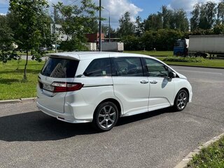 2020 Honda Odyssey V Рестайлинг, белый, 2900000 рублей, вид 3