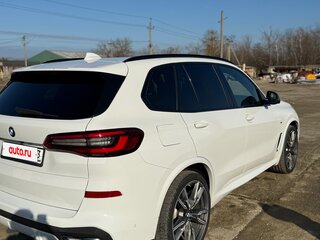 2019 BMW X5 M50d IV (G05/G18), белый, 5800000 рублей, вид 5
