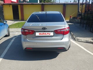 2012 Kia Rio 4-speed III, серебристый, 670000 рублей, вид 2