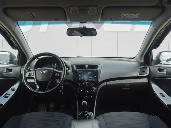 2016 Hyundai Solaris I Рестайлинг, чёрный - вид 5
