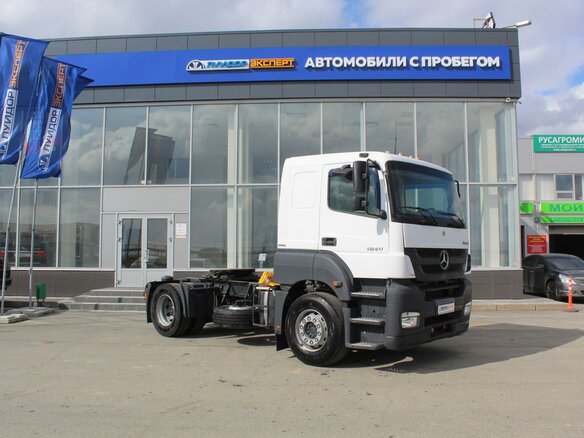 2011 Mercedes-Benz Axor, белый, 1800000 рублей - вид 4