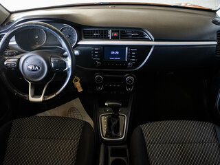 2019 Kia Rio X-Line IV, оранжевый, 1450000 рублей, вид 5