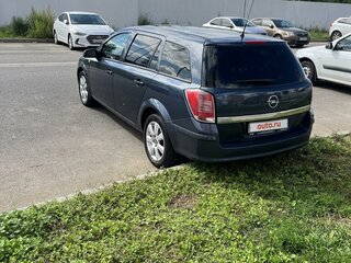 2011 Opel Astra H Рестайлинг, серый, 590000 рублей, вид 5