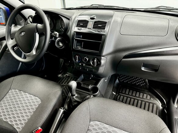 2026 Lada (ВАЗ) Granta I Рестайлинг, серый, 1118000 рублей - вид 2