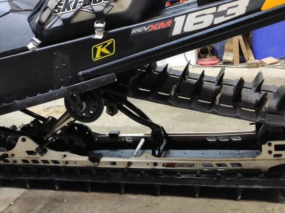 2014 BRP Ski-Doo Summit 800, красный, 650000 рублей - вид 5