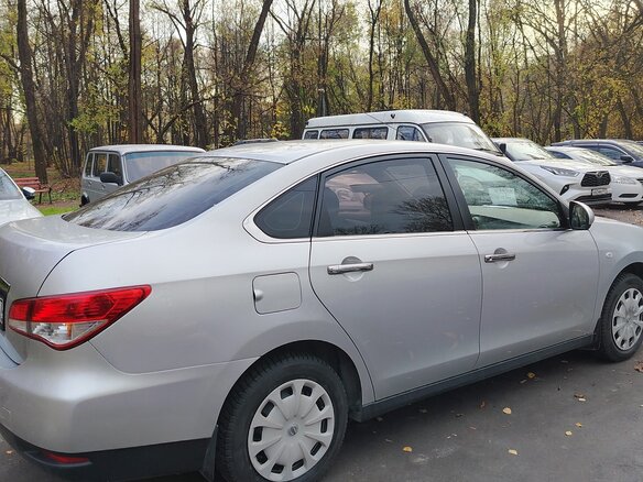 2018 Nissan Almera III (G15), серебристый, 750000 рублей - вид 2