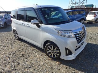 2020 Toyota Roomy I, белый, 1630000 рублей, вид 3