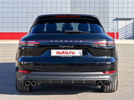 2019 Porsche Cayenne S III, чёрный, 7800000 рублей, вид 4