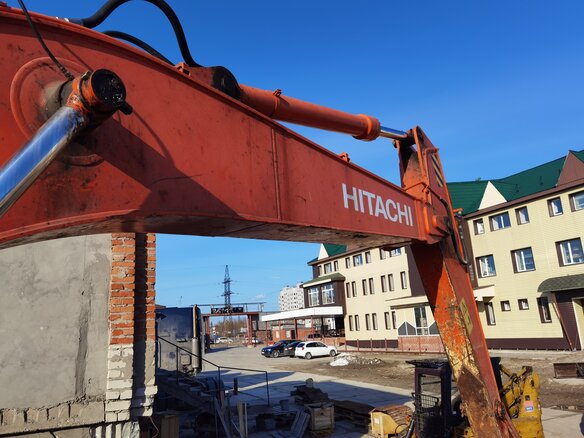2012 Hitachi ZX200, оранжевый, 4500000 рублей - вид 22