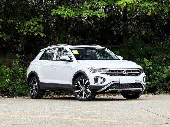 2026 Volkswagen T-Roc I Рестайлинг, белый, 2400000 рублей - вид 1