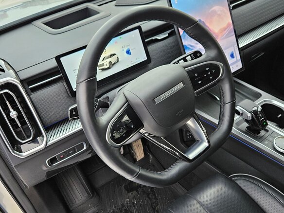 2023 Jaecoo J7 I, серый, 2860000 рублей - вид 12