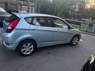 2011 Hyundai Solaris I, голубой, 799000 рублей, вид 4
