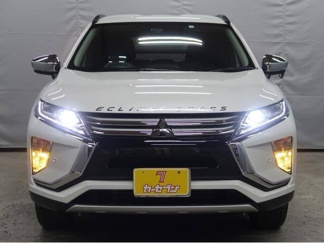 Открыть фотографии: Mitsubishi Eclipse Cross I