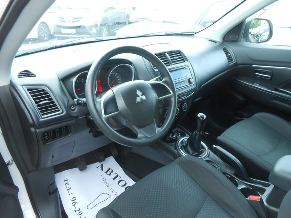 2014 Mitsubishi ASX I Рестайлинг, белый, 1350000 рублей - вид 8