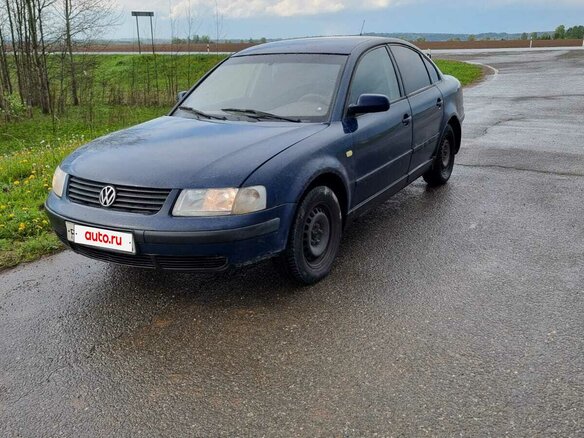 1999 Volkswagen Passat B5, синий, 148000 рублей