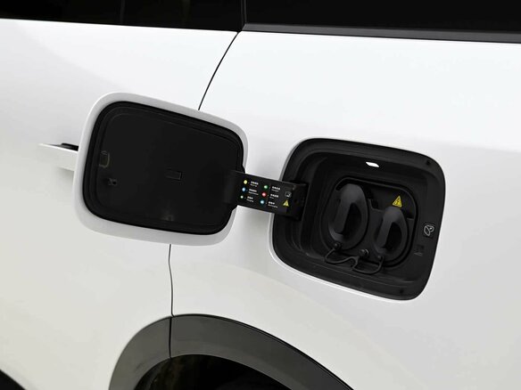 2025 Lynk & Co 900, белый, 7500000 рублей - вид 30