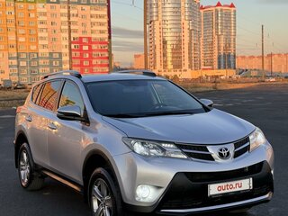 2015 Toyota RAV4 IV (XA40), серебристый, 1950000 рублей, вид 4