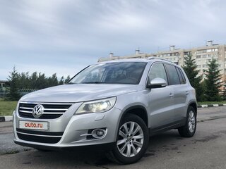 2011 Volkswagen Tiguan I, серебристый, 900000 рублей, вид 1