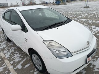 2011 Toyota Prius JDM II Рестайлинг (XW20), белый, 890000 рублей, вид 1