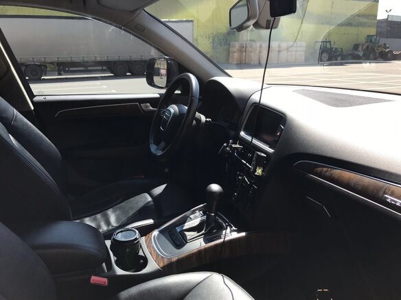 2010 Audi Q5 I (8R), фиолетовый - вид 2