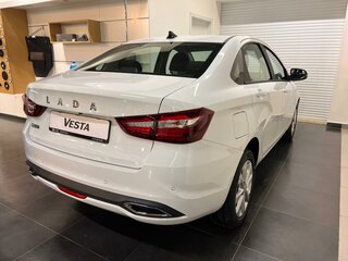 2026 Lada (ВАЗ) Vesta I Рестайлинг (NG), белый, 1815000 рублей, вид 4