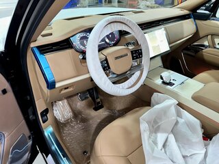 2024 Land Rover Range Rover P615 MHEV Long V, чёрный, 44000000 рублей, вид 4
