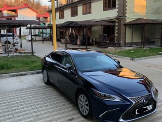 2019 Lexus ES 300h VII, синий, 4600000 рублей, вид 3