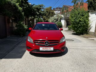 2014 Mercedes-Benz A-Класс 180 III (W176), красный, 1700000 рублей, вид 1