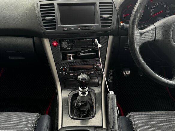 2003 Subaru Legacy GT IV, чёрный, 900000 рублей - вид 9
