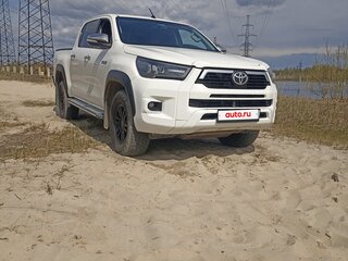 2015 Toyota Hilux VIII, белый, 2550000 рублей, вид 1