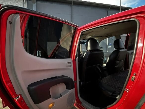 2010 Mitsubishi L200 IV, красный, 930000 рублей - вид 10