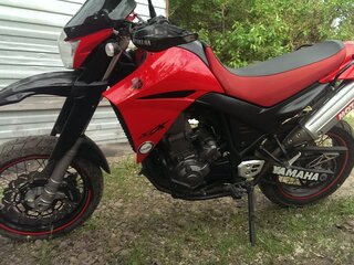 Yamaha XT660X