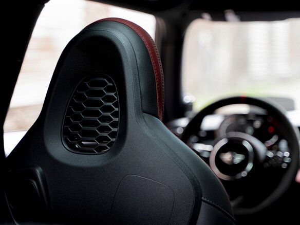 2019 Mini Hatch JCW III (F55/F56) Рестайлинг, зелёный - вид 12