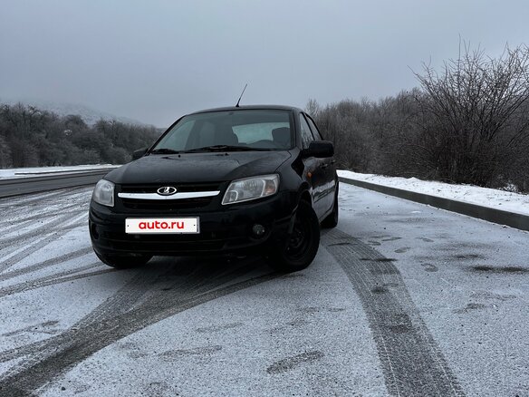 2013 Lada (ВАЗ) Granta I, чёрный, 550000 рублей