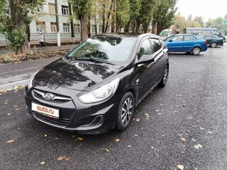 2013 Hyundai Solaris I, чёрный, 870000 рублей, вид 1