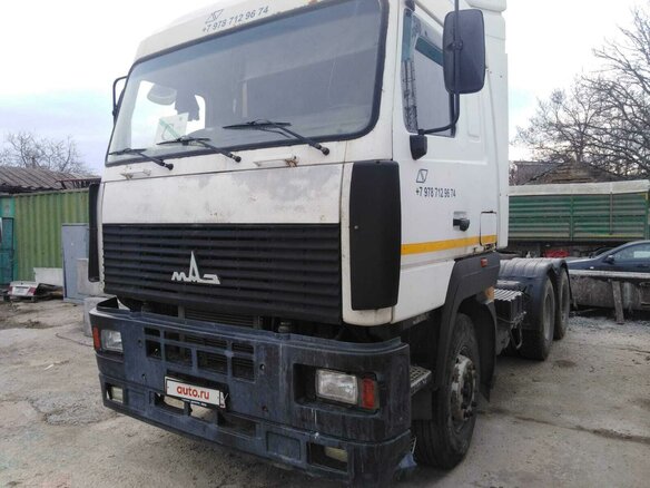 2011 МАЗ 6430, белый, 700000 рублей