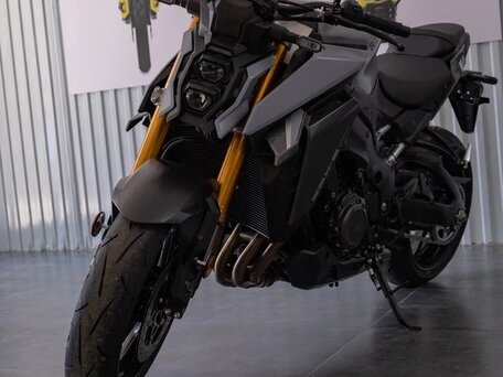 2022 Suzuki GSX-S 1000, серебристый, 1400000 рублей, вид 3