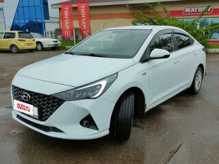 2021 Hyundai Solaris II Рестайлинг, белый, 1650000 рублей, вид 1