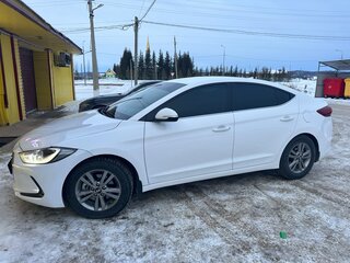2017 Hyundai Elantra VI (AD), белый, 1289000 рублей, вид 2