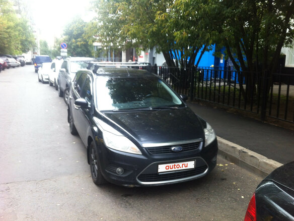 2008 Ford Focus II Рестайлинг, чёрный, 430000 рублей - вид 1