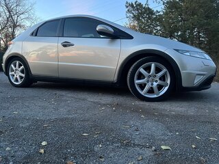 2008 Honda Civic VIII, бежевый, 850000 рублей, вид 3