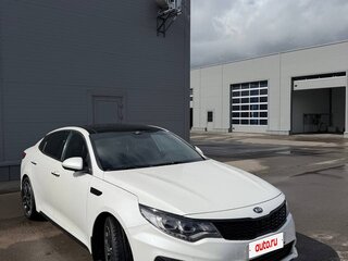 2018 Kia Optima IV Рестайлинг, белый, 1850000 рублей, вид 2
