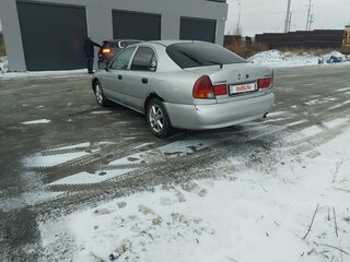 1996 Mitsubishi Carisma I, серебристый, 155000 рублей, вид 5